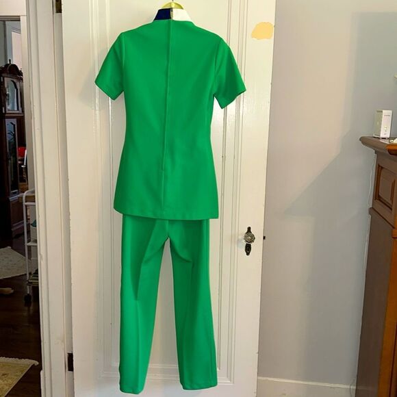 Vtg 60s/70s Young Street Brand Green, Navy Blue & White Double Knit Pant Suit - Picture 5 of 10